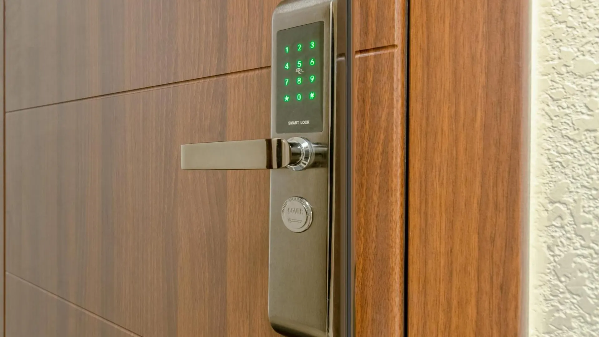 Petrovdom Apartments 07-23 In Rc Kvartet, Vasylia Lypkivskoho 16Б Kiev