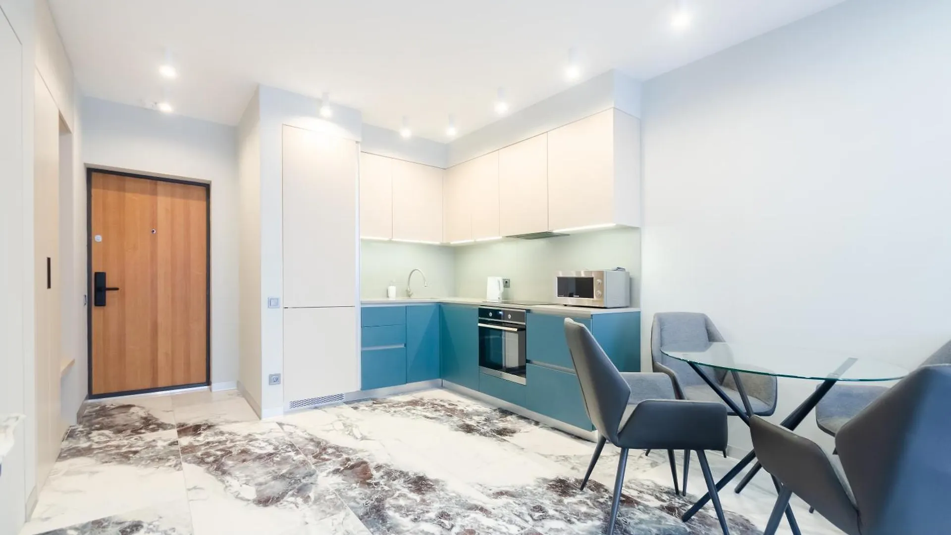 Petrovdom Apartments 07-23 In Rc Kvartet, Vasylia Lypkivskoho 16Б Kijów